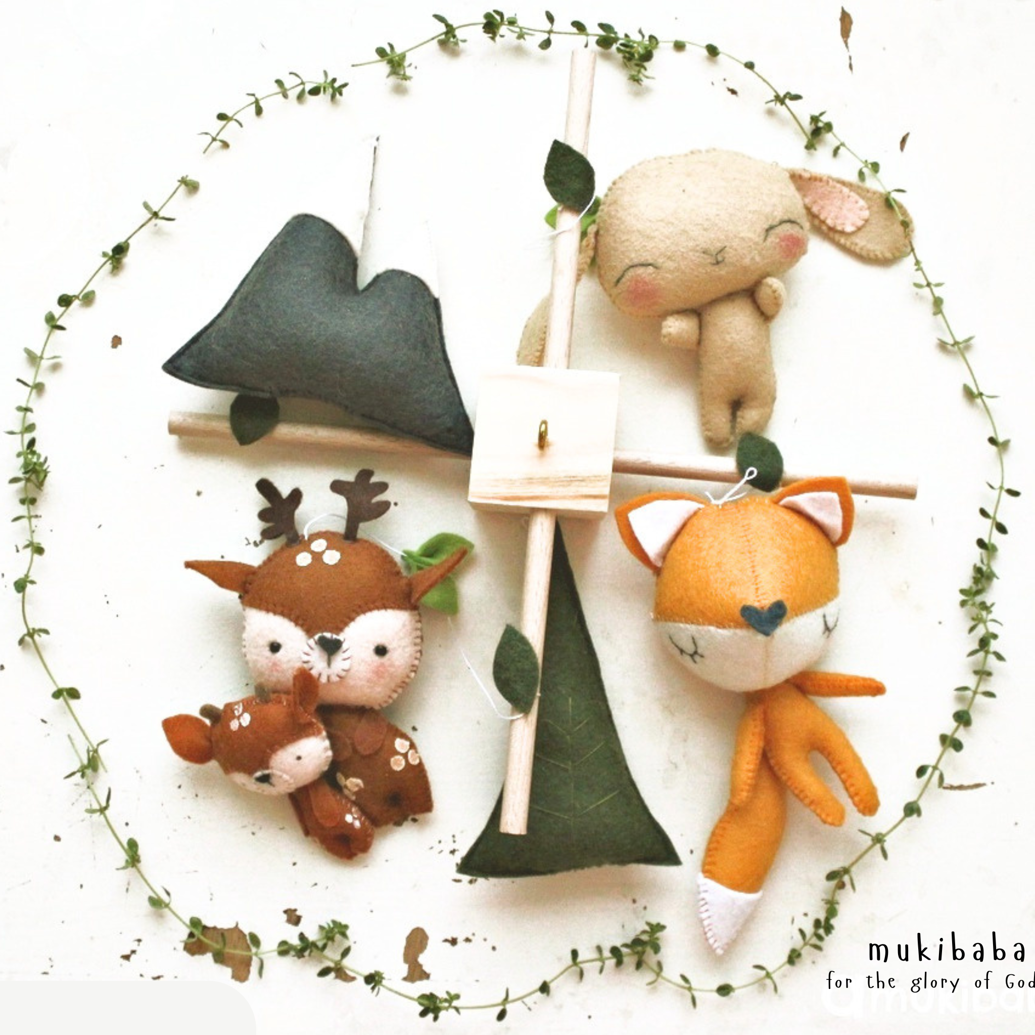 woodland baby mobile
