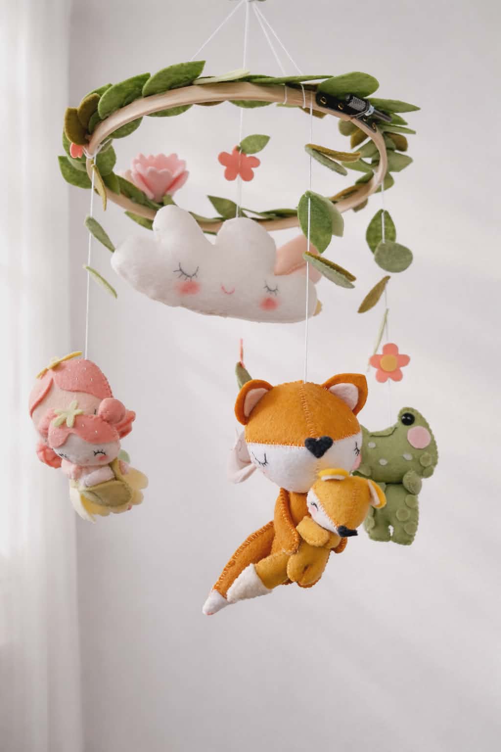 Woodland babymobile, crib mobile for nursery for baby girls